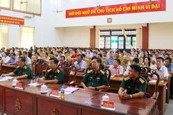 Khai giảng lớp bồi dưỡng kiến thức quốc phòng và an ninh đối tượng 3