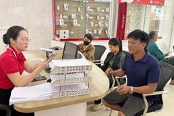 Bắc Ninh: Nhà mạng hỗ trợ khách hàng xác thực thông tin thuê bao khi bị khóa 1 chiều