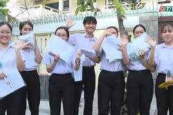 Những khoảnh khắc đáng nhớ trong mùa thi Tốt nghiệp THPT 2026