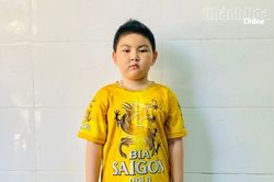 Mong những tấm lòng giúp đỡ cháu bé bị ung thư máu