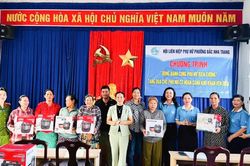 Hội Liên hiệp Phụ nữ phường Bắc Nha Trang tổ chức chương trình 'Đồng hành cùng phụ nữ biên cương'