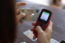 0h ngày 15/6: Khóa SIM một chiều với các thuê bao chưa xác thực thông tin theo quy định của Thông tư 08