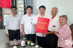 Giữ trọn nghĩa t&igrave;nh với người c&oacute; c&ocirc;ng
