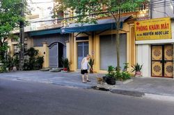 Nhớ &acirc;m thanh của phố (tản văn)