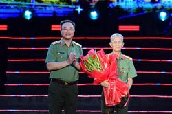 'Tổ quốc bình yên' giữa lòng thành phố mang tên Bác