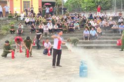 Nâng cao chiến thuật PCCC và CNCH cho lực lượng cơ sở