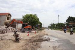 X&atilde; Ph&uacute; Nghĩa sớm b&agrave;n giao mặt bằng Dự &aacute;n cải tạo, n&acirc;ng cấp QL6