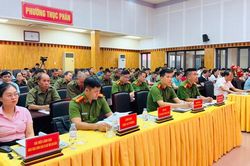 Trạm Y tế phường Thục Ph&aacute;n được c&ocirc;ng nhận đủ điều kiện cung cấp dịch vụ cai nghiện ma t&uacute;y tự nguyện tại gia đ&igrave;nh, cộng đồng