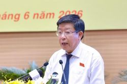 Hà Nội dự phòng hỗ trợ hộ nghèo chuyển đổi xe điện dù hiện không còn hộ nghèo