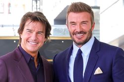 Tình bạn nhiều thăng trầm của David Beckham và Tom Cruise