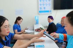 Viettel, VinaPhone khóa một chiều 8 triệu thuê bao chưa xác thực thông tin