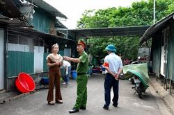 X&atilde; Ho&agrave;i Đức: Giải tỏa vi phạm h&agrave;nh lang giao th&ocirc;ng tr&ecirc;n c&aacute;c tuyến đường huyết mạch
