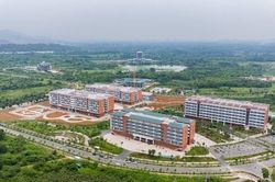 Năm 2026, Đại học Quốc gia Hà Nội tuyển 21.380 chỉ tiêu, hơn 17.000 sinh viên học tại Hòa Lạc