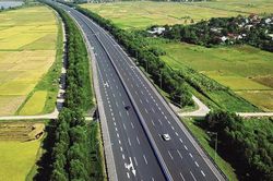 Ch&iacute;nh thức c&oacute; phương &aacute;n thu ph&iacute; đối với 13 đoạn tuyến thuộc cao tốc Bắc - Nam