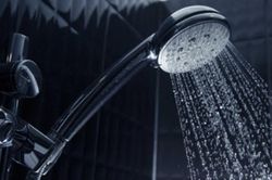 Bí quyết tiết kiệm nước đơn giản giúp giảm hóa đơn nước mỗi tháng