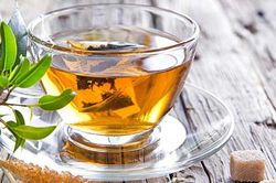 Uống nước lá đinh lăng, lạc tiên có tác dụng gì?