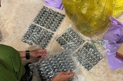 Bắt nhóm buôn bán thuốc lá điện tử chứa ma túy Etomidate quy mô lớn tại TPHCM