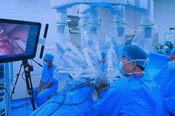 Đưa robot Da Vinci Xi vào hoạt động, thêm cơ hội tiếp cận kỹ thuật cao cho người bệnh