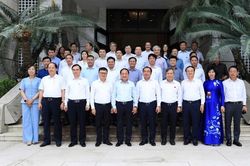 Hà Nội gặp mặt lãnh đạo các cơ quan báo chí nhân 101 năm Ngày Báo chí Cách mạng Việt Nam