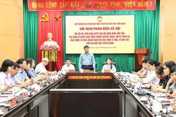Mặt trận tỉnh Tuyên Quang phản biện dự thảo Nghị quyết về người hoạt động không chuyên trách