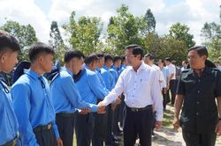 Lãnh đạo An Giang thăm, động viên lực lượng đang tìm kiếm, quy tập hài cốt liệt sĩ tại Campuchia