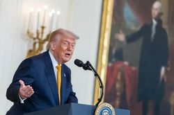 Cú xoay chuyển được Tổng thống Trump 'tán dương hết lời'