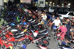 Malaysia không còn 'nhẹ tay' với xe máy 'độ'
