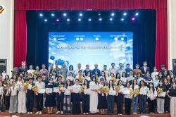 Sân chơi học thuật, tiếp lửa nghề báo cho thế hệ trẻ