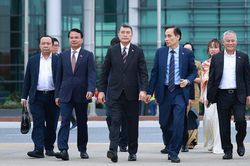 Thủ tướng lên đường tham dự Hội nghị Cấp cao Kỷ niệm 35 năm quan hệ ASEAN - Nga tại Kazan