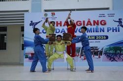 Rèn luyện thể chất, lối sống lành mạnh qua lớp võ thuật miễn phí mùa hè