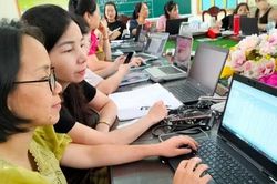 Tích cực triển khai học bạ số