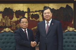 Hoạt động của lãnh đạo Đảng, Nhà nước ngày 15/6