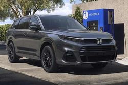 Bộ vá lốp khẩn cấp Honda CR-V và Accord khiến 8 người bị thương