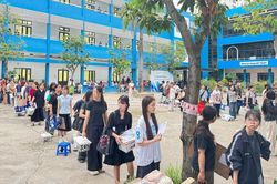 Thí sinh dự thi năng khiếu đợt 2 tại Trường ĐH Sư phạm Nghệ thuật Trung ương