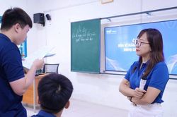 'Đề mở' đồng hành cùng tư duy 'chấm mở'