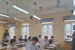 Chuy&ecirc;n gia tư vấn th&iacute; sinh những lưu &yacute; then chốt trong tuyển sinh 2026