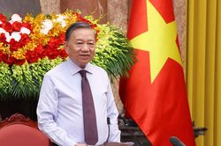 Tổng Bí thư, Chủ tịch nước: Báo chí phê bình phải công tâm, cổ vũ phải có cơ sở