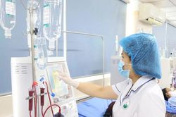 Th&ocirc;ng qua Nghị quyết quy định một số ch&iacute;nh s&aacute;ch ph&aacute;t triển hệ thống y tế H&agrave; Nội