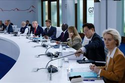 G7 trước lời k&ecirc;u gọi tăng cường bảo vệ trẻ em trước những rủi ro từ AI