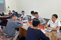 Hải Phòng: Chi hội Luật gia xã Kiến Thụy tư vấn pháp luật miễn phí cho người dân