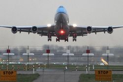 EU đạt thỏa thuận duy trì quyền lợi hành khách hàng không