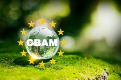 EU siết điều kiện tạm ho&atilde;n cơ chế &aacute;p thuế carbon đối với h&agrave;ng nhập khẩu
