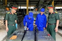 Lữ đoàn Tăng thiết giáp 409: Giữ sức mạnh 'quả đấm thép'