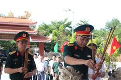 Xác minh thông tin liệt sĩ tại hang Đá Sập, xã Hà Nha