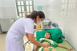 Chủ động phòng bệnh truyền nhiễm cho trẻ trong mùa hè