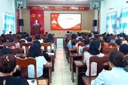 Bồi dưỡng nghiệp vụ công tác Đảng cho 104 cán bộ cơ sở khu vực Diên Khánh