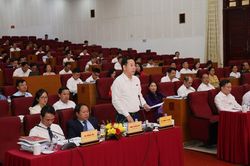 Kỳ họp thứ tư HĐND tỉnh khóa XVI: Thảo luận tại hội trường