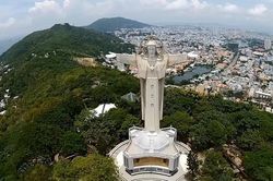 Du lịch Vũng Tàu – Biển xanh, ẩm thực & nghỉ dưỡng tuyệt vời