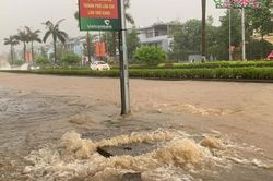 L&agrave;o Cai nằm trong nh&oacute;m 8 địa phương c&oacute; nguy cơ mưa rất to trong đợt mưa lớn diện rộng ở miền Bắc