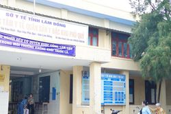 Người d&acirc;n Ph&uacute; Qu&yacute; vơi nỗi lo kh&aacute;m, chữa bệnh
